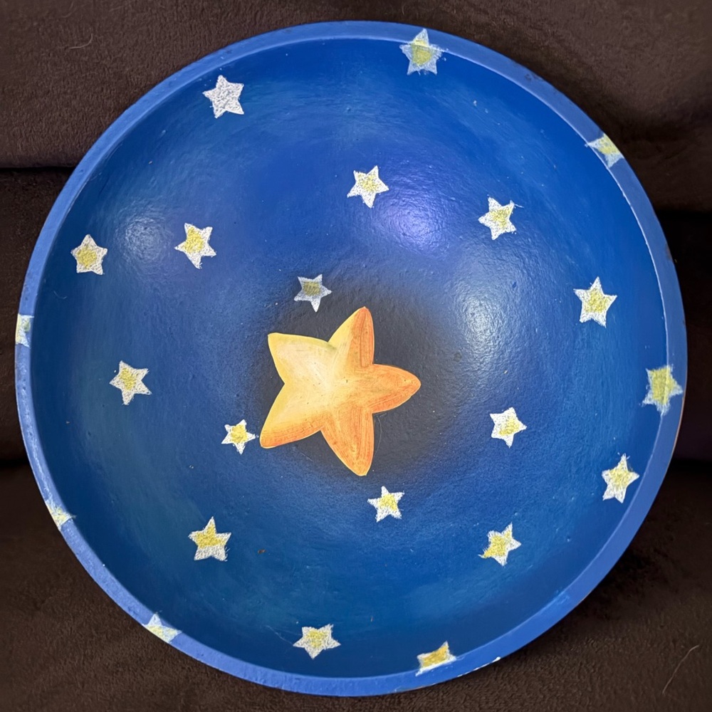 Folk Art painted wooden bowl with patriotic design